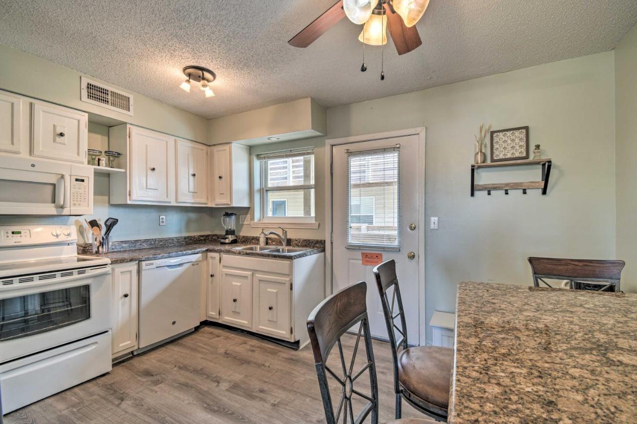 Gulf Shores Condo With Pool And Grill Walk To Beach! Bagian luar foto